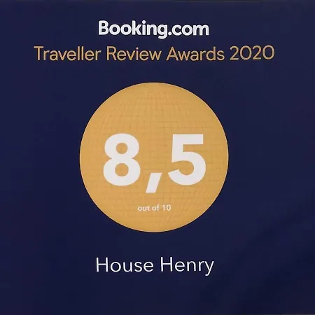 House Henry Διαμέρισμα