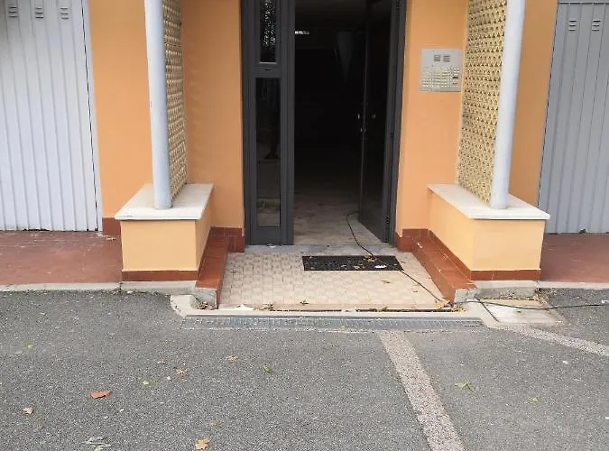 Apartament House Henry